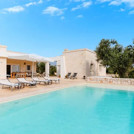 Delle Stelle By Perle Di Puglia Vila *